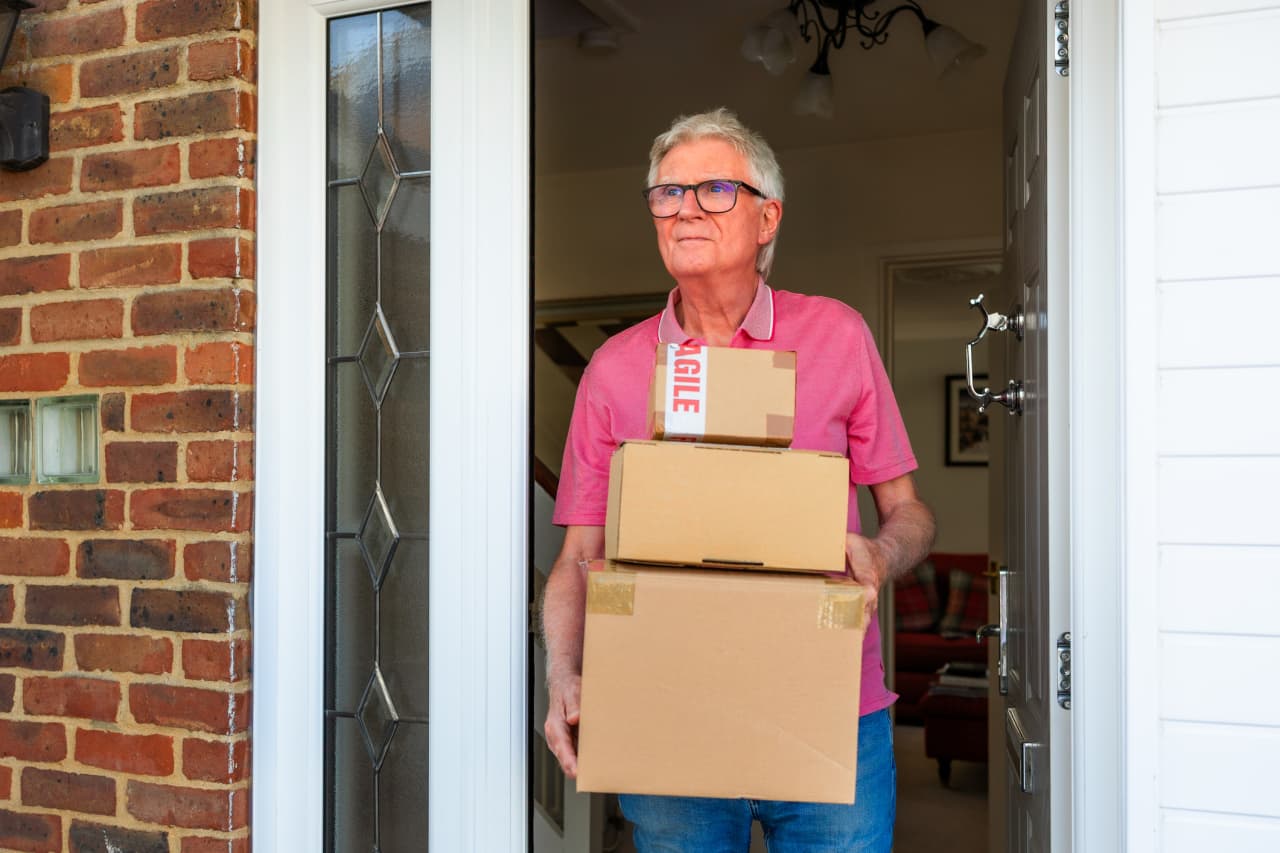 My father-in-law, 81, sold his $75,000 home and paid off his daughter’s $50,000 debt. What happens to him now? — MarketWatch, Stockholm Business news